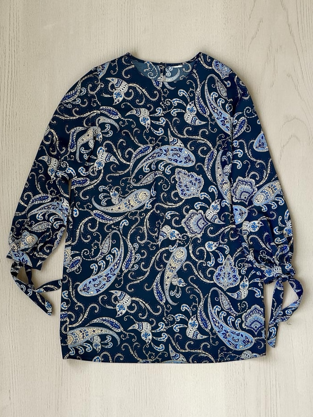 H&M Navy Blue Paisley Tie-Sleeve Mini Dress Size 12